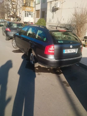 Skoda Octavia 1.6 MPI, снимка 2