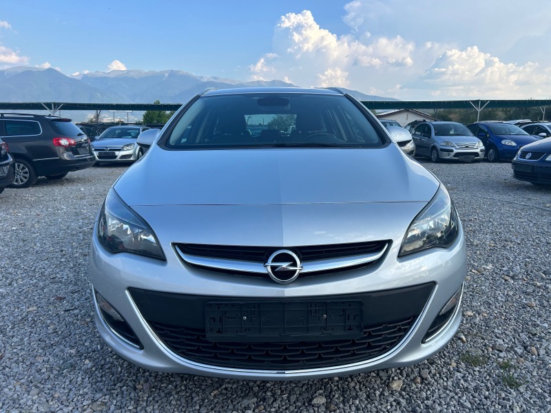 Opel Astra 1.6CDTi-Facelift, снимка 2 - Автомобили и джипове - 46356202