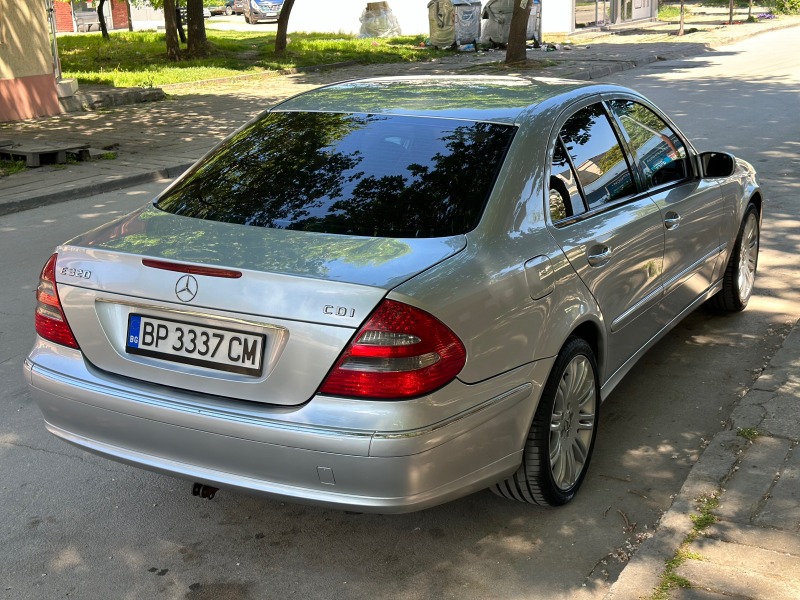 Mercedes-Benz E 320 Avantgarde, снимка 5 - Автомобили и джипове - 45937223