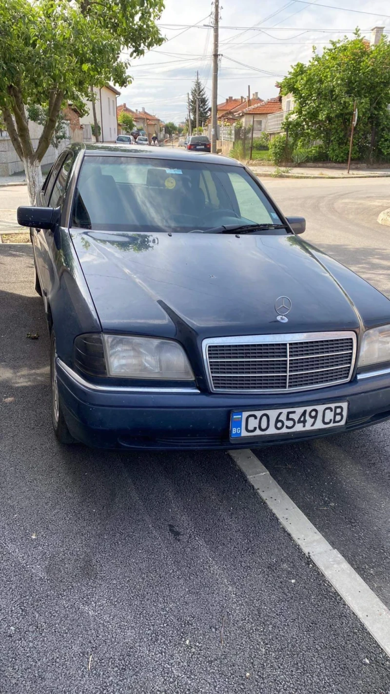 Mercedes-Benz C 200, снимка 1 - Автомобили и джипове - 47203921