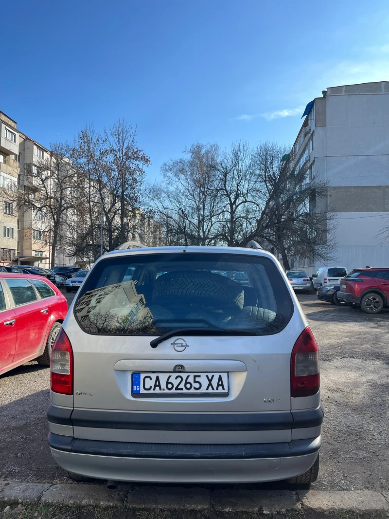 Opel Zafira, снимка 3 - Автомобили и джипове - 48823411