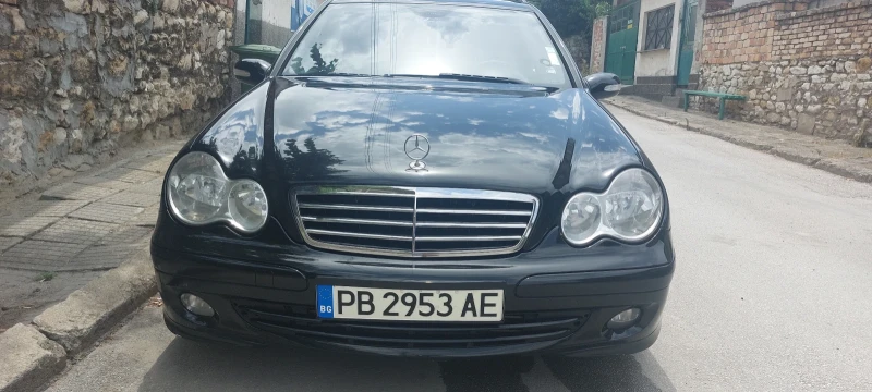 Mercedes-Benz C 220 Cdi, снимка 1 - Автомобили и джипове - 49196574