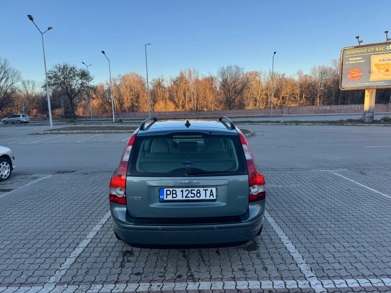 Volvo V50 2.0, снимка 6 - Автомобили и джипове - 49475629