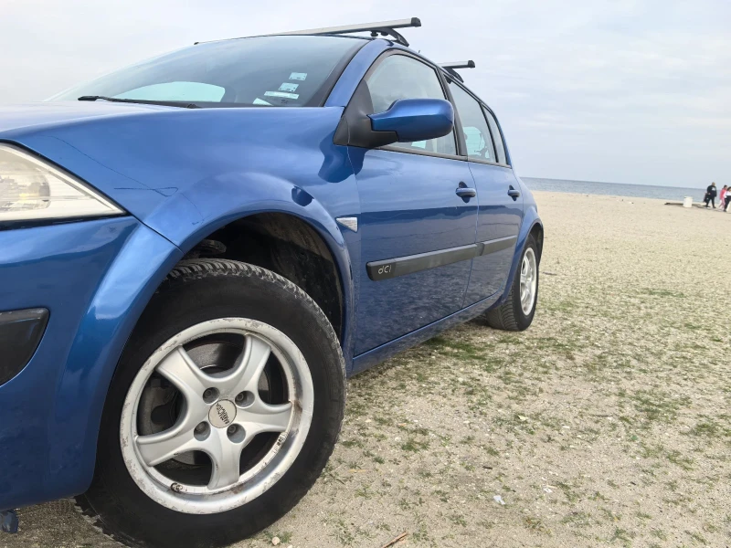 Renault Megane, снимка 8 - Автомобили и джипове - 52512104