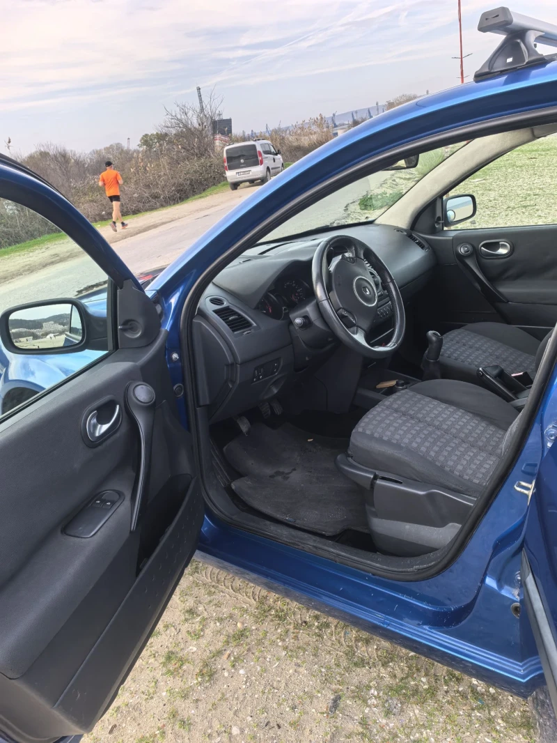 Renault Megane, снимка 14 - Автомобили и джипове - 52512104