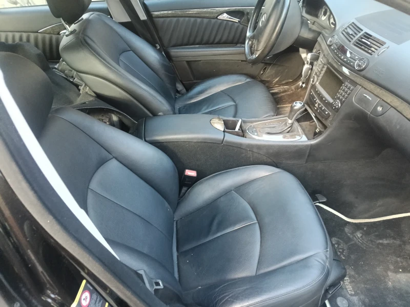 Mercedes-Benz E 280, снимка 8 - Автомобили и джипове - 52539602