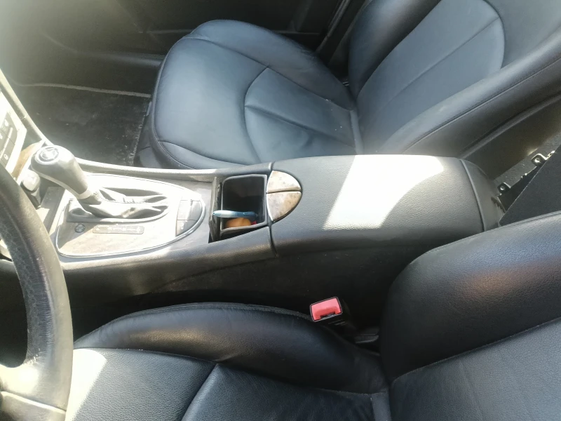 Mercedes-Benz E 280, снимка 3 - Автомобили и джипове - 52539602