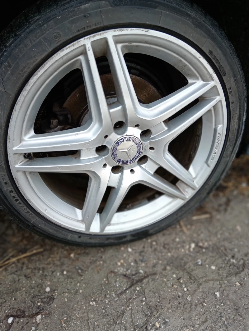 Mercedes-Benz E 350 AMG 4matic, снимка 4 - Автомобили и джипове - 52670226