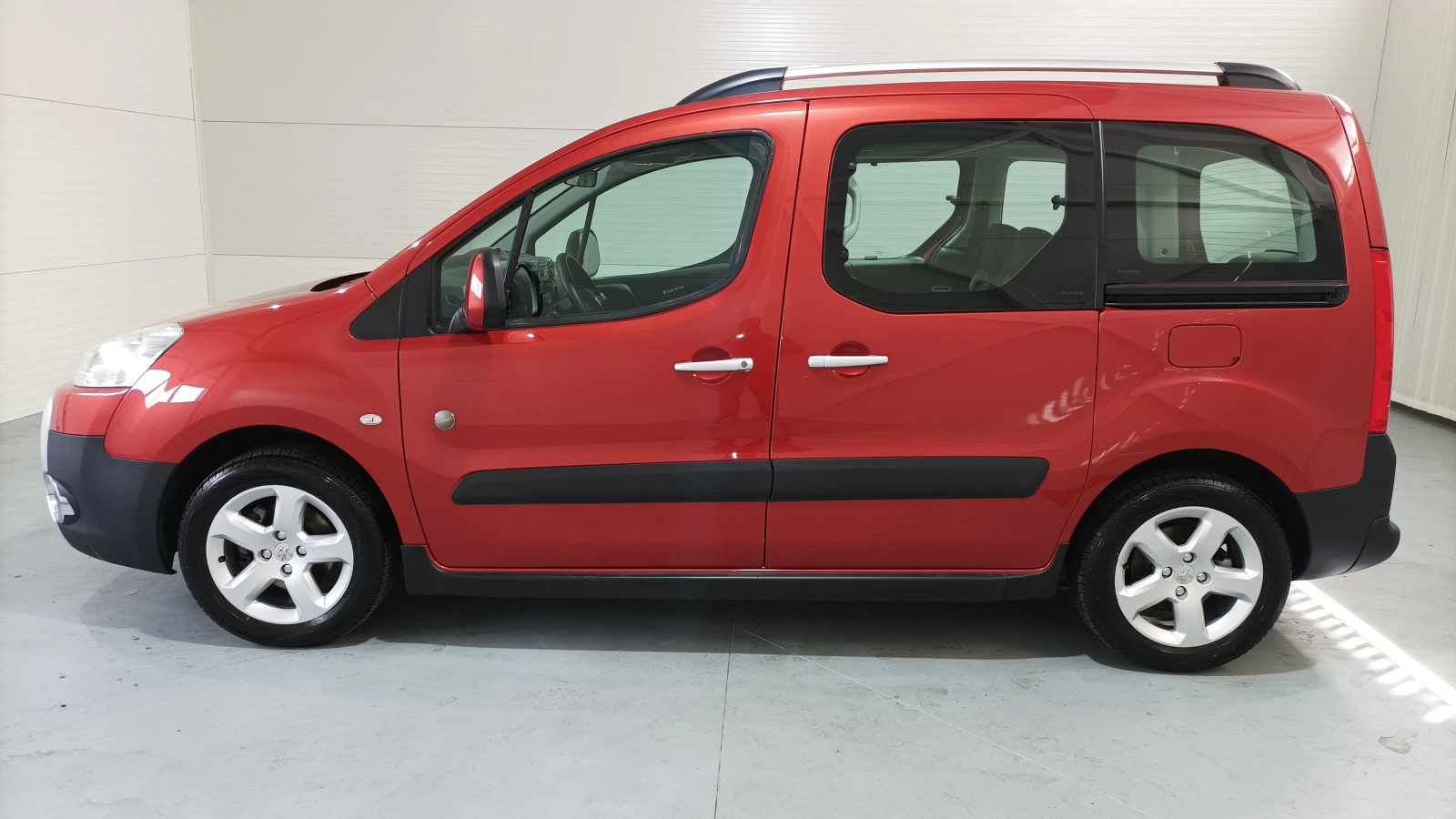 Peugeot Partner Tepee 1.6 i  - изображение 8