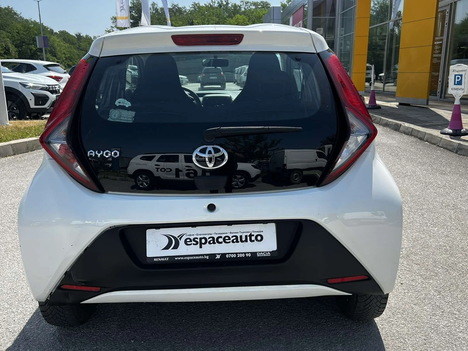 Toyota Aygo 1.0 VVT-i / 72 к.с. - изображение 5