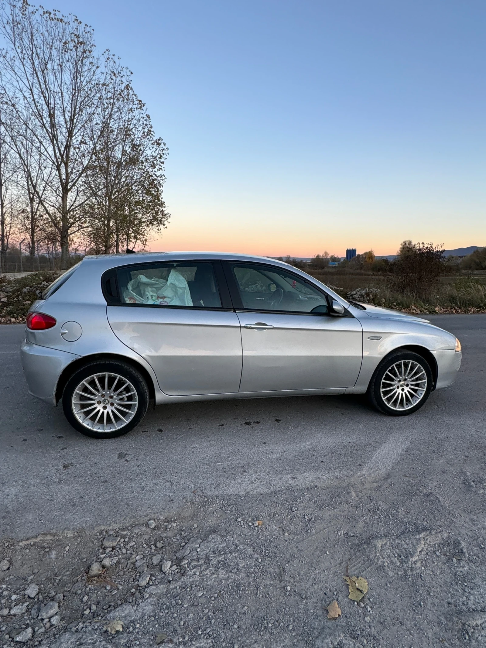 Alfa Romeo 147 1.9JTDm-150кс/6 скорости/2006г! - изображение 8