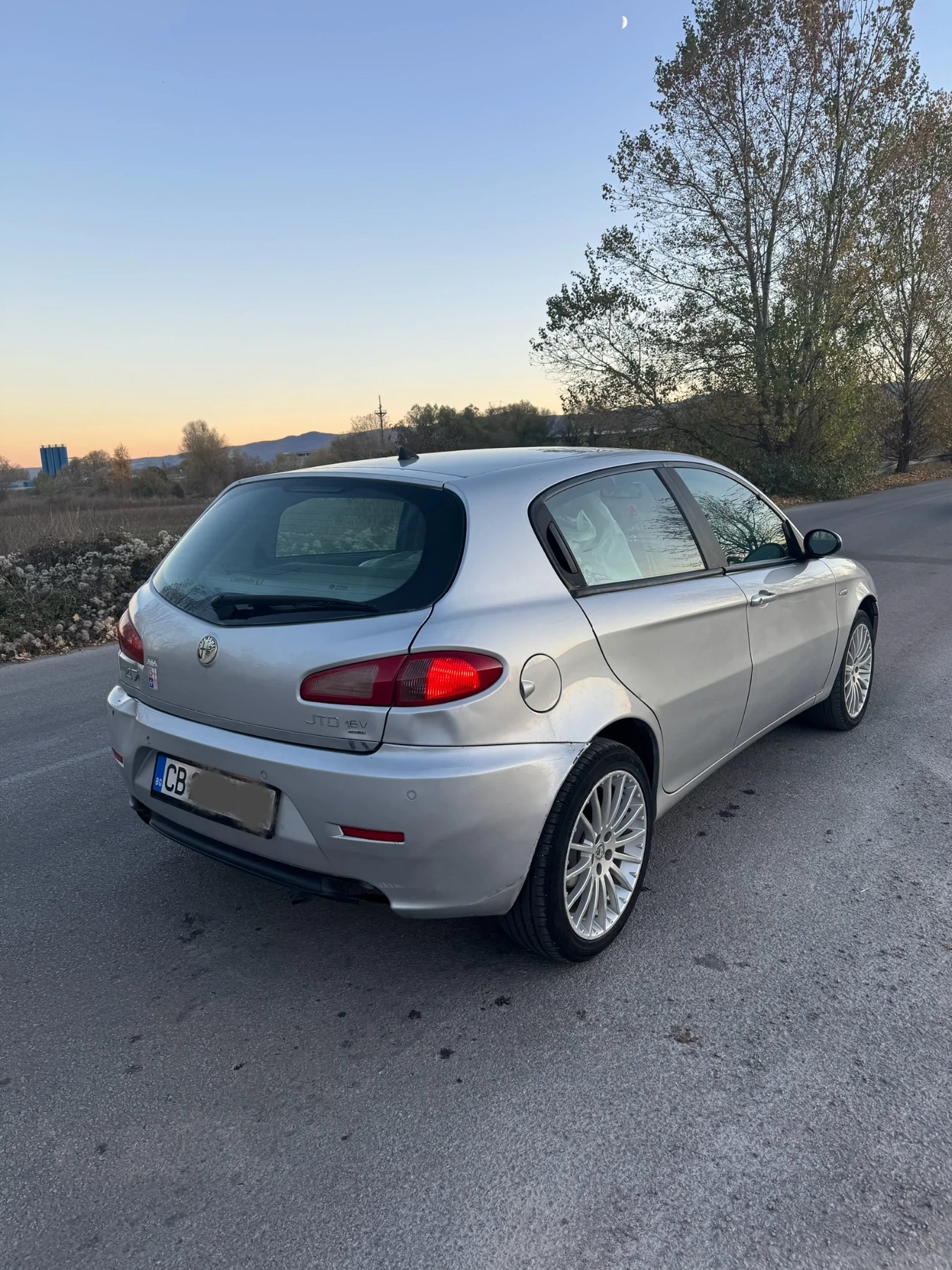 Alfa Romeo 147 1.9JTDm-150кс/6 скорости/2006г! - изображение 7