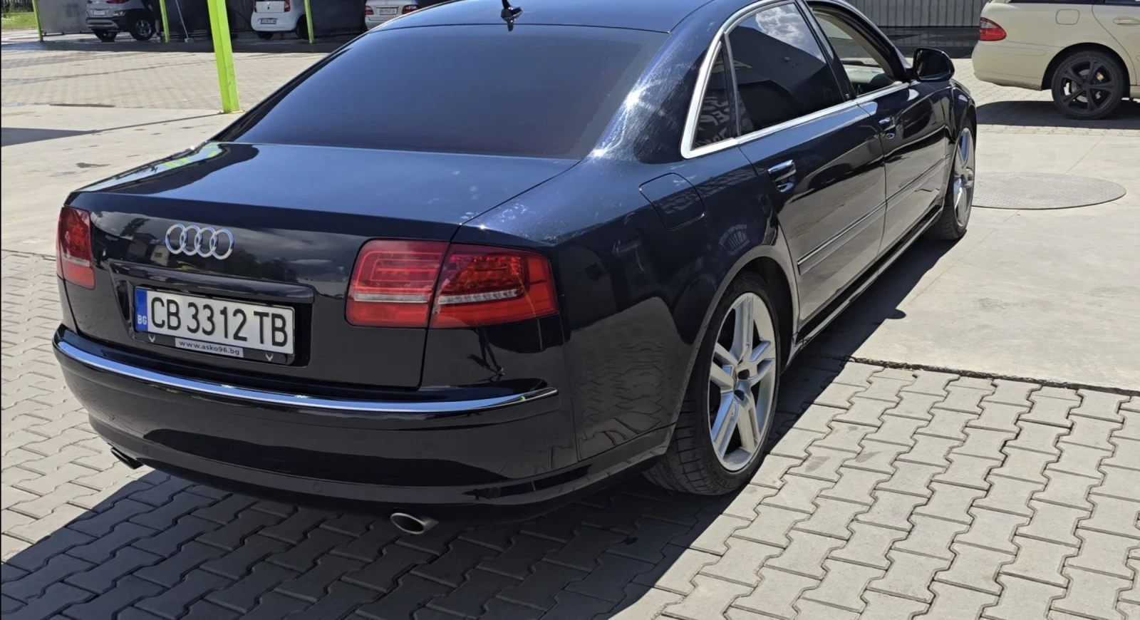 Audi A8 Long 4.2Bitdi - изображение 2
