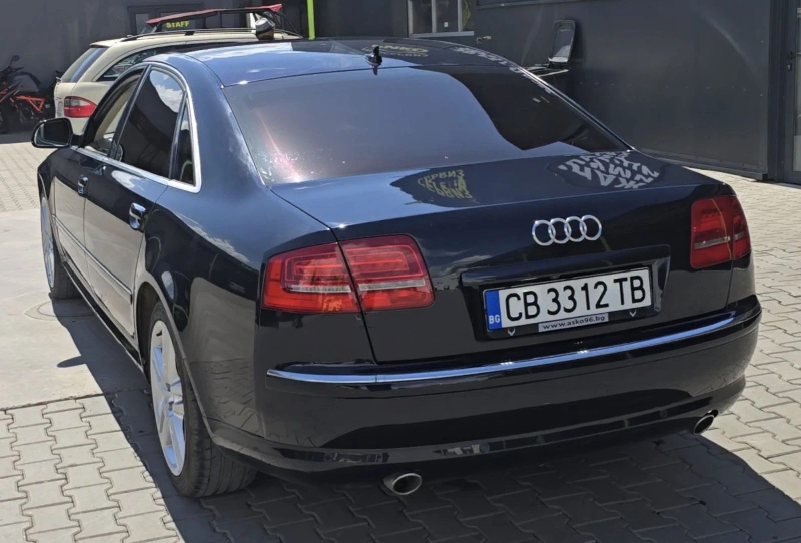 Audi A8 Long 4.2Bitdi - изображение 3