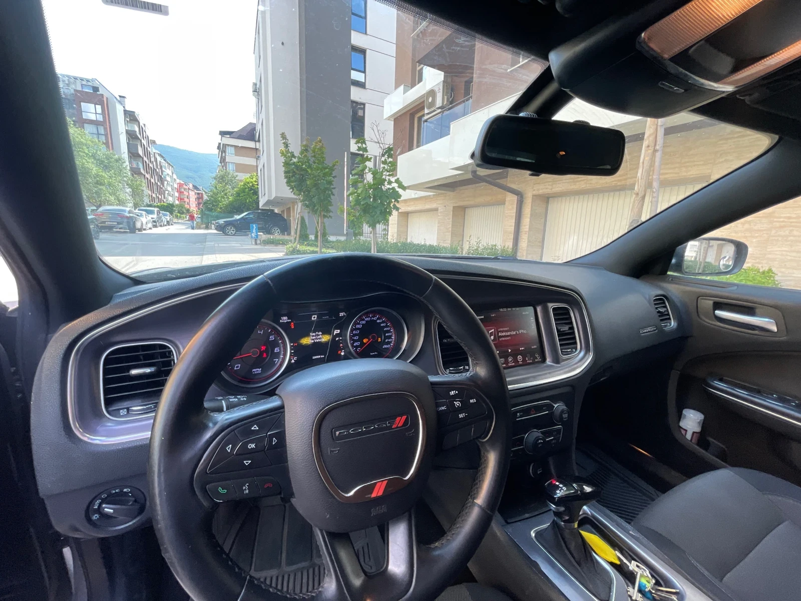 Dodge Charger Charger 3.6 V6 - изображение 6