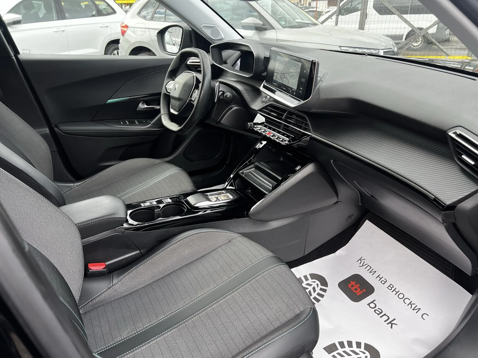 Peugeot 2008 Allure 3D    Carplay Navi LED | Mobile.bg   16