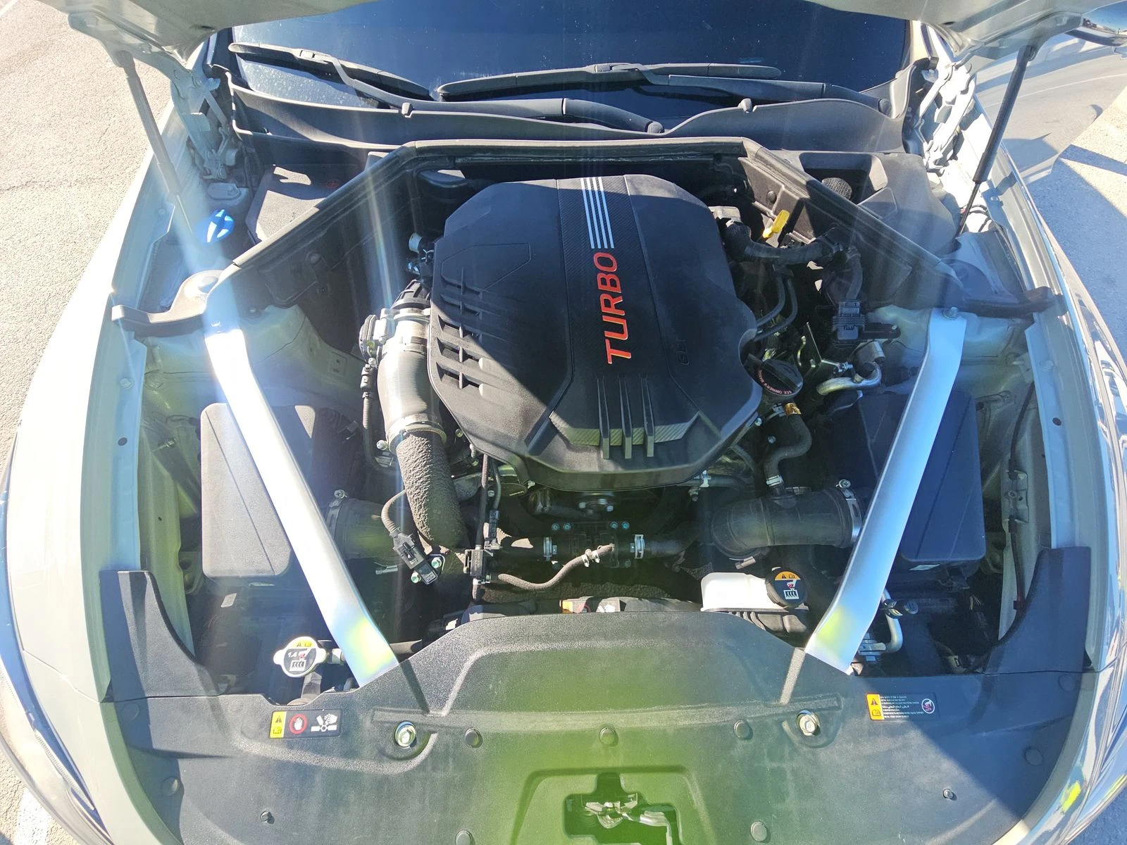 Kia Stinger * GT1* 4x4* PANO | Mobile.bg   16