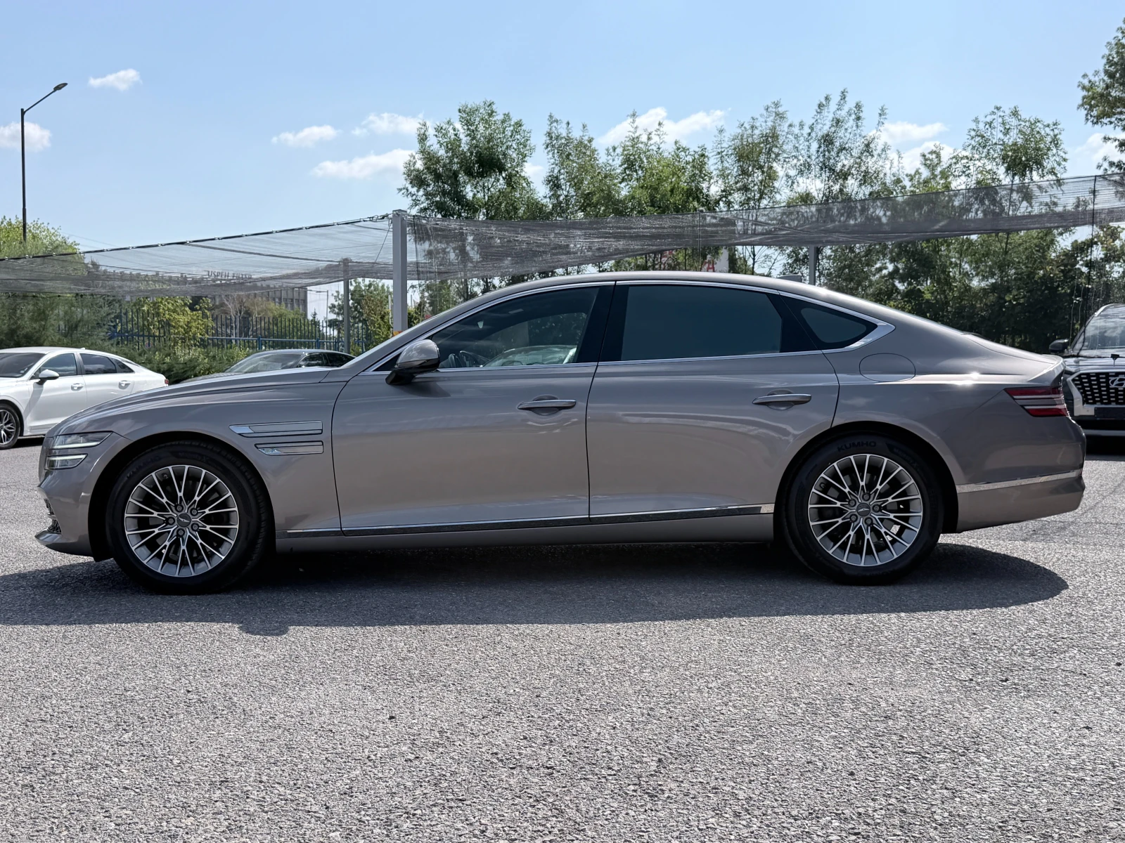 Genesis G80 Лизинг, Гаранция, Сервиз, Резервничасти, снимка 5 - Автомобили и джипове - 52651150
