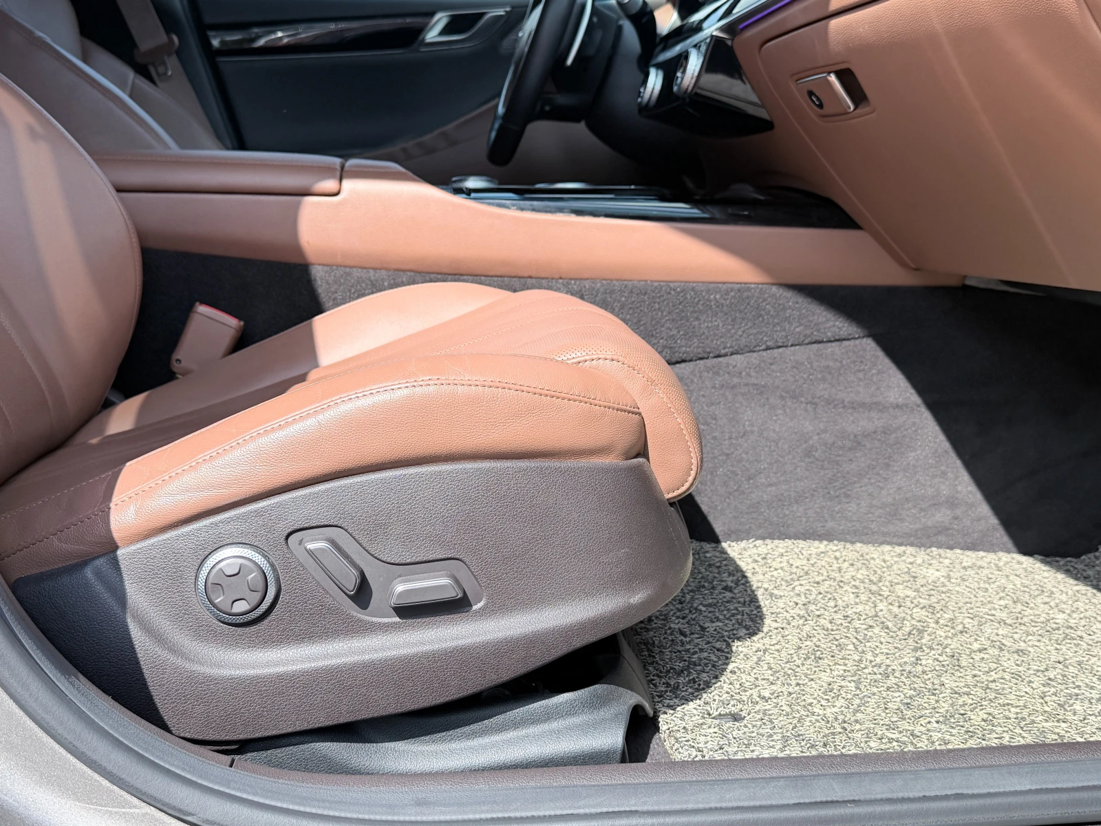 Genesis G80 Лизинг, Гаранция, Сервиз, Резервничасти, снимка 17 - Автомобили и джипове - 52651150