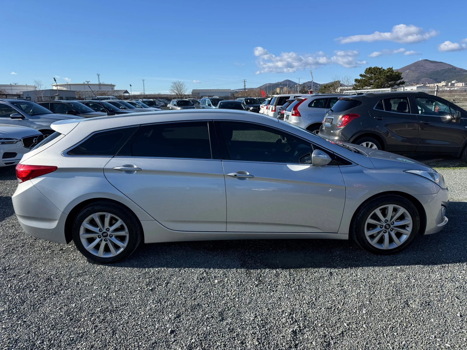 Hyundai I40 (KATO НОВА) - изображение 4