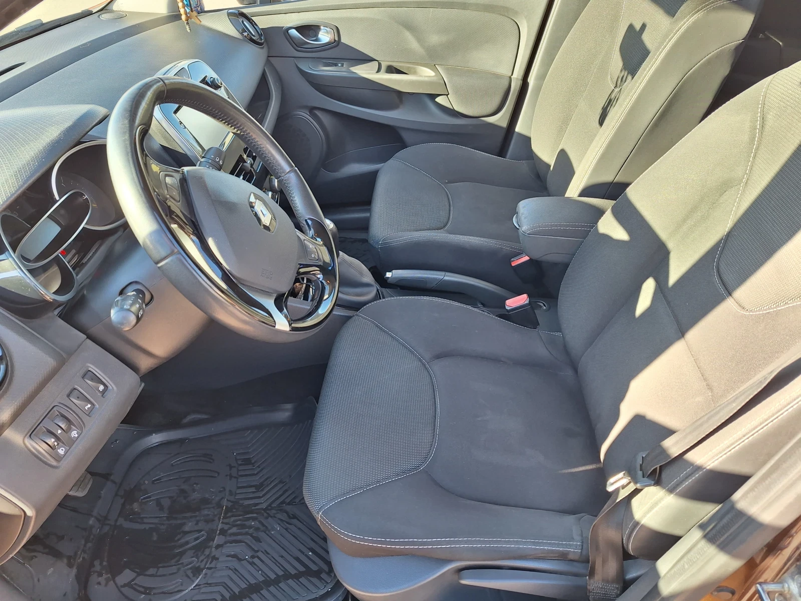 Renault Clio  - изображение 5