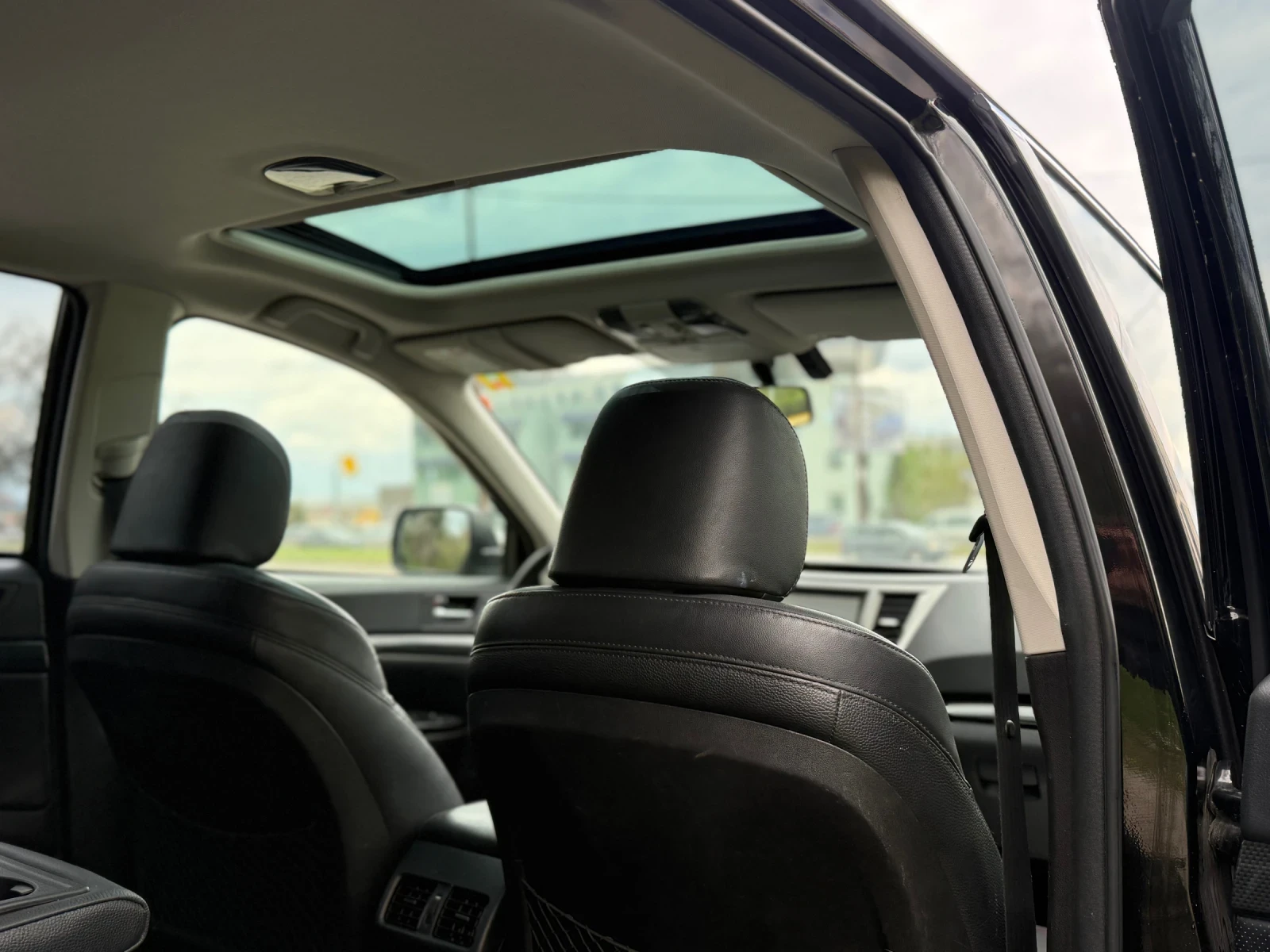 Subaru Legacy 2.5 GT AWD/������! 265�.� �������/ ������ ������ | Mobile.bg � ����������� 9