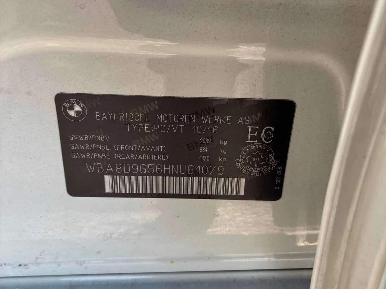 BMW 330 * 330i xDrive * CARFAX * ЦЕНА ДО БГ, снимка 11 - Автомобили и джипове - 53749411