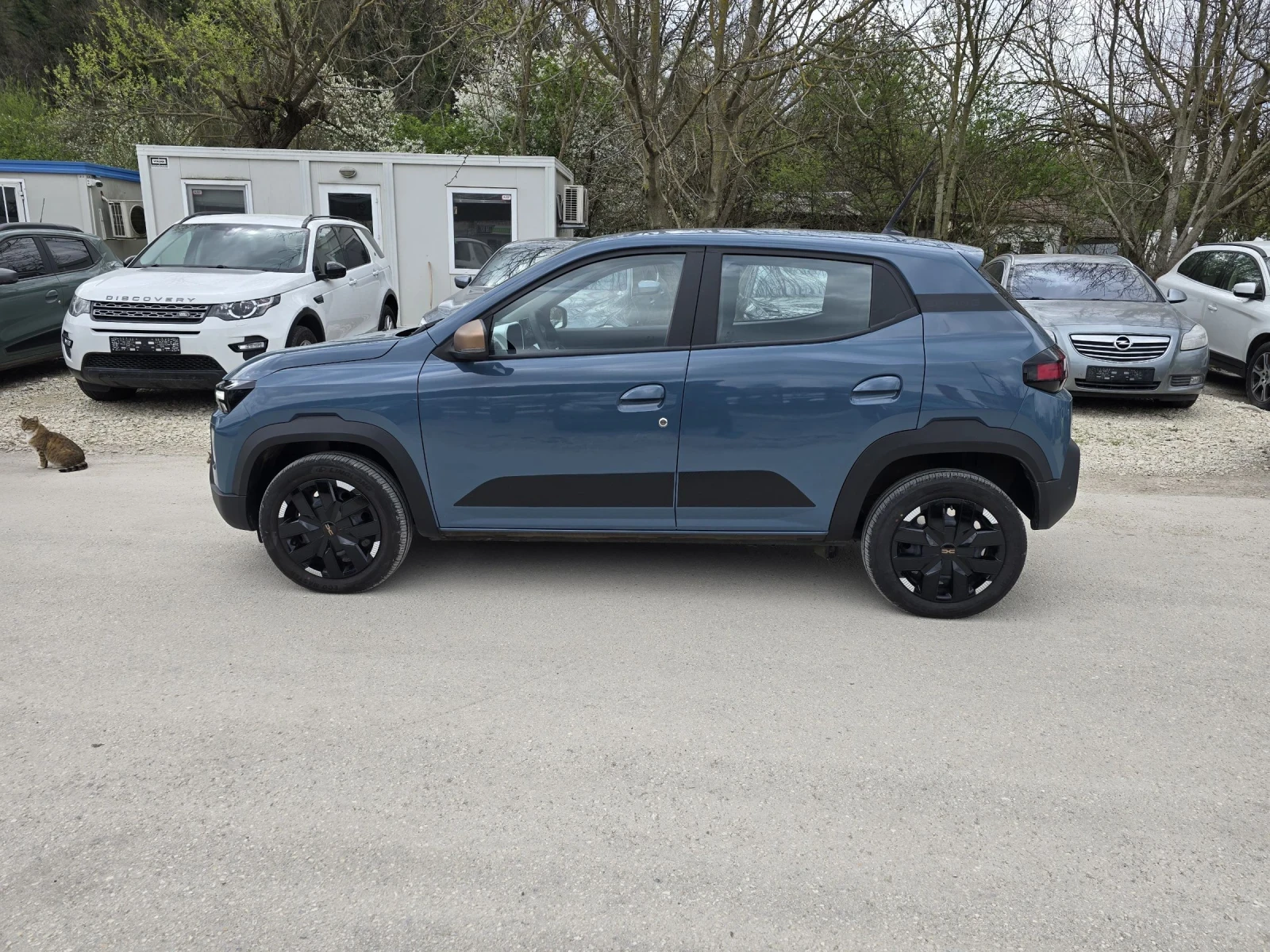 Dacia Spring EXTREME 65 Гаранция Лизинг, снимка 2 - Автомобили и джипове - 54145457