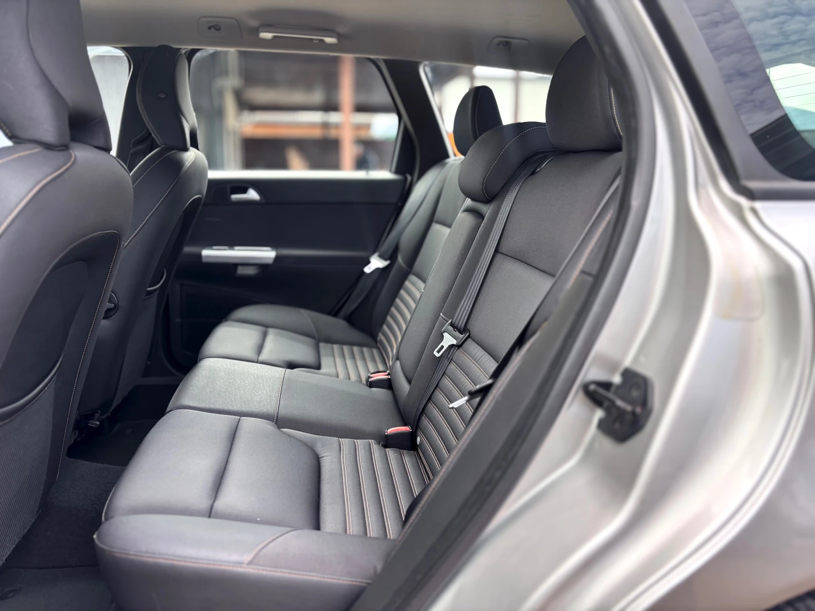 Volvo V50 | Mobile.bg � ����������� 13