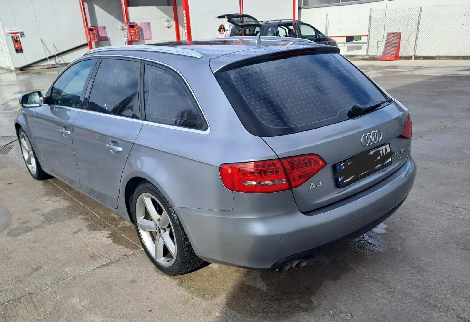 Audi A4 2.0TDI QUATTRO , снимка 9 - Автомобили и джипове - 54645882