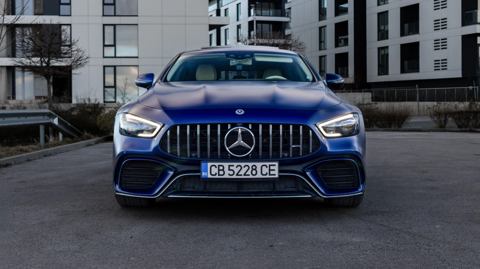 Mercedes-Benz AMG GT 63s 4matic+ / Ceramic / Designo / Manufaktur /Full, снимка 5 - Автомобили и джипове - 54748730