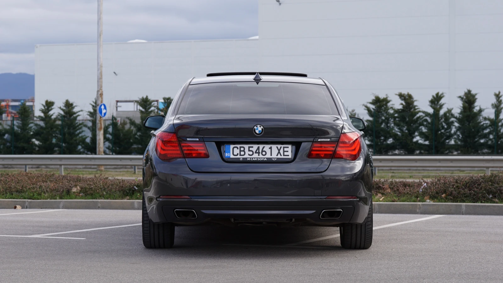 BMW 740 X Drive, снимка 5 - Автомобили и джипове - 54799567