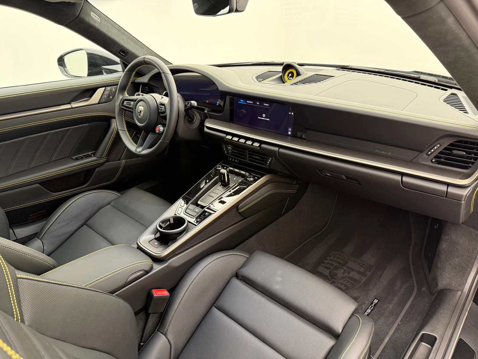 Porsche 911 Turbo S\Burmester\Carbon, снимка 10 - Автомобили и джипове - 55692884