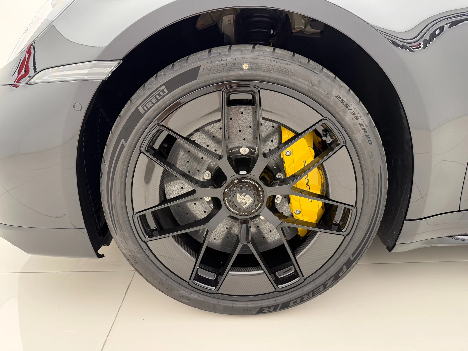 Porsche 911 Turbo S\Burmester\Carbon, снимка 11 - Автомобили и джипове - 55692884