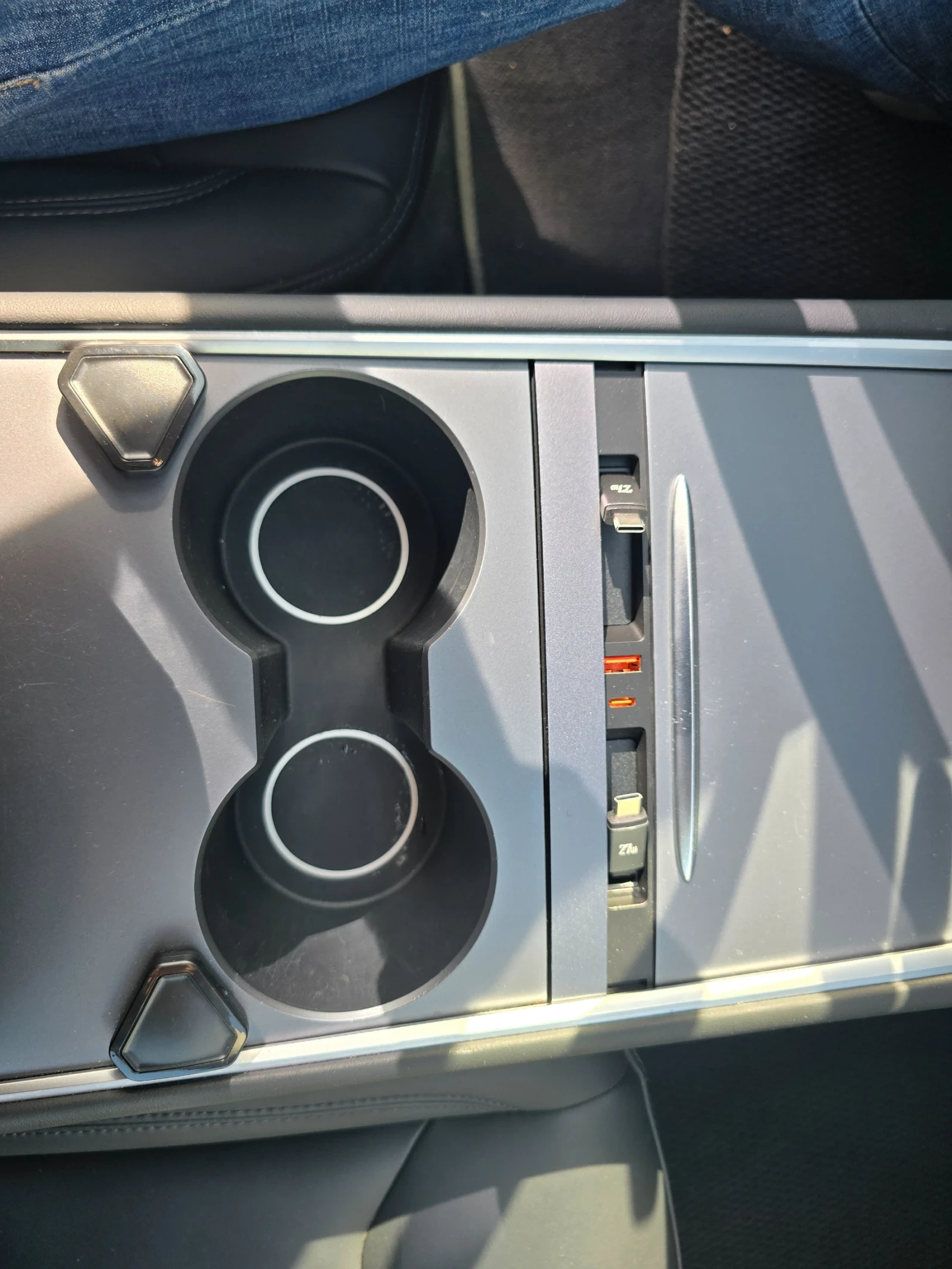 Tesla Model Y Performance - Капарирана , снимка 12 - Автомобили и джипове - 56395184