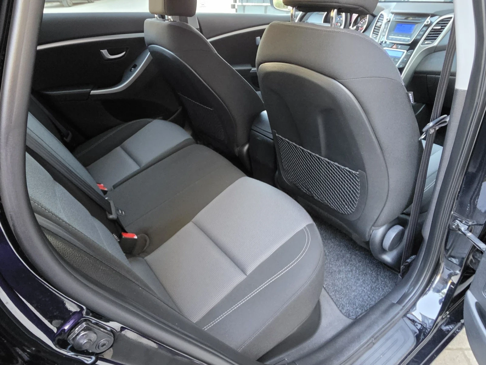 Hyundai I30 1.6# Style # | Mobile.bg � ����������� 12