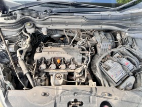 Honda Cr-v 2.0i-VTEC / 4х4 / ПАНОРАМА / КОЖА / КАМЕРА, снимка 7 - Автомобили и джипове - 45417598