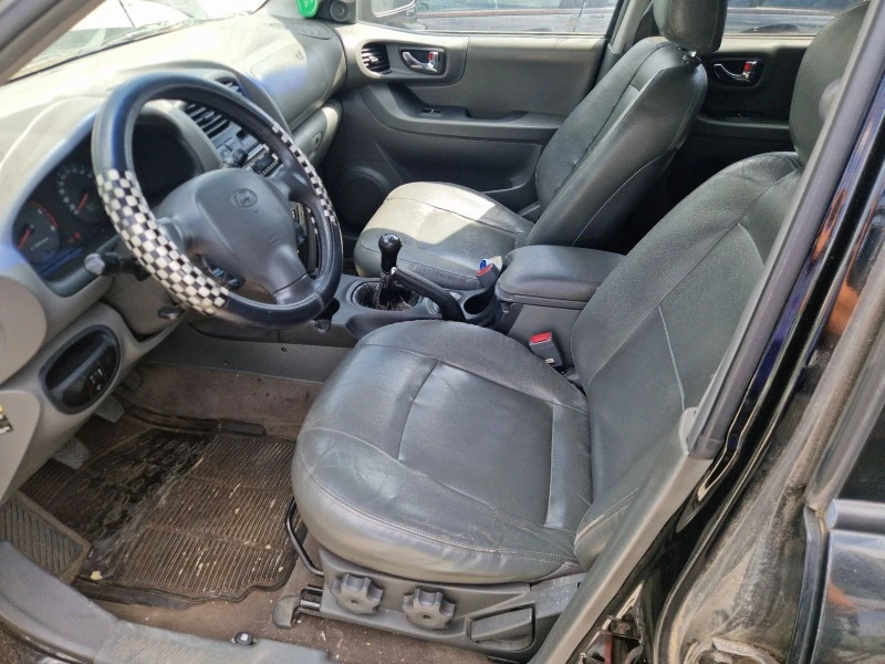 Hyundai Santa fe 2.0CRDI на части, снимка 11 - Автомобили и джипове - 46070014