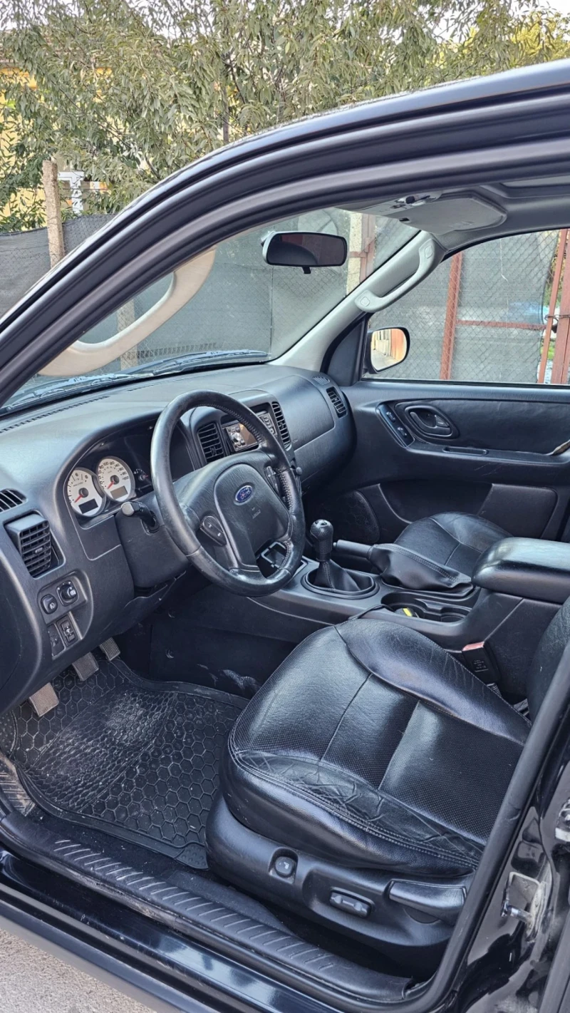 Ford Maverick 2.0I, снимка 7 - Автомобили и джипове - 47596576