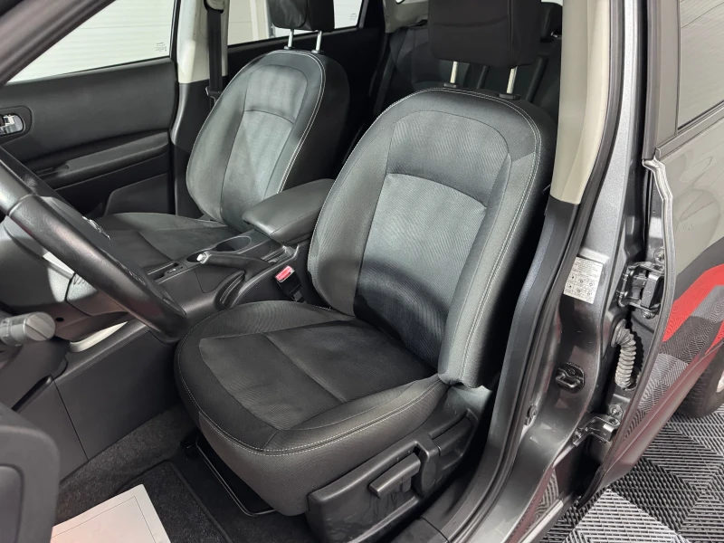 Nissan Qashqai 1.6 DCI TEKNA - 177.000 км със СЕРВИЗНА ИСТОРИЯ!, снимка 13 - Автомобили и джипове - 52585517