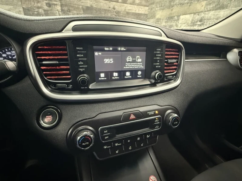 Kia Sorento МЪРТВА ТОЧКА* КАМЕРА* ПОДГРЕВ* , снимка 10 - Автомобили и джипове - 52728554