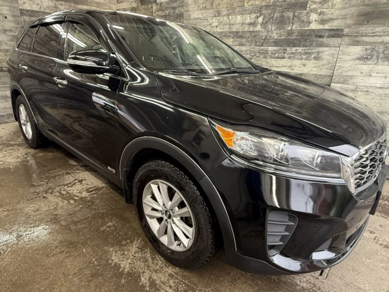 Kia Sorento МЪРТВА ТОЧКА* КАМЕРА* ПОДГРЕВ* , снимка 2 - Автомобили и джипове - 52728554