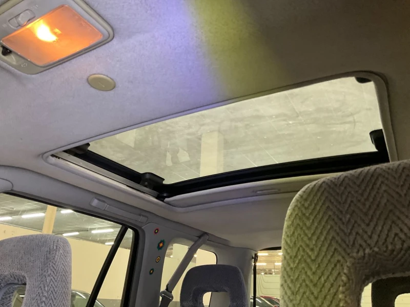 Honda Cr-v 2.0i 128кс. Газ/Бензин, снимка 5 - Автомобили и джипове - 52892635