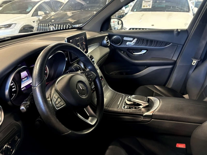 Mercedes-Benz GLC 300 4M  CARFAX, снимка 16 - Автомобили и джипове - 53213646