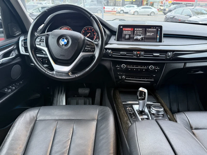 BMW X5 xDrive* АвтоКредит* (ЦЕНА ДО БГ), снимка 8 - Автомобили и джипове - 53480158