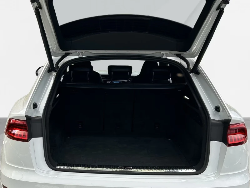 Audi SQ8 507HP/MATRIX/23/ОБДУХ/B&O/PANO/360/981v, снимка 8 - Автомобили и джипове - 53595708