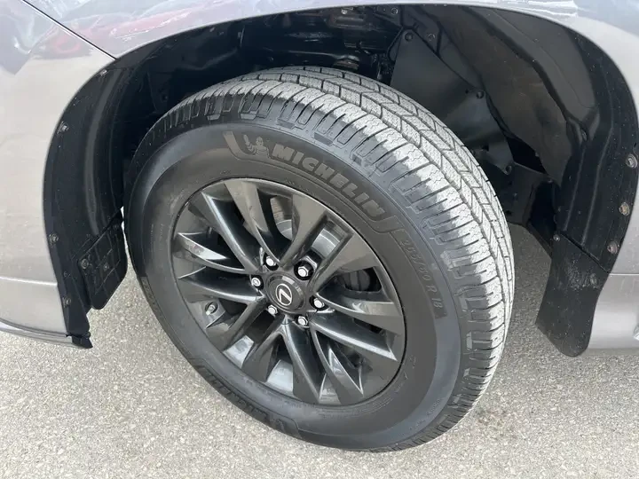 Lexus GX 460 360 КАМЕРА/ПОДГРЕВ/ОБДУХВАНЕ/СЛЕДЕНЕ НА ЛЕНТИ - изображение 7