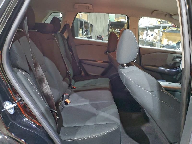 Nissan Rogue 1.5L 3 All wheel drive, снимка 4 - Автомобили и джипове - 52857599