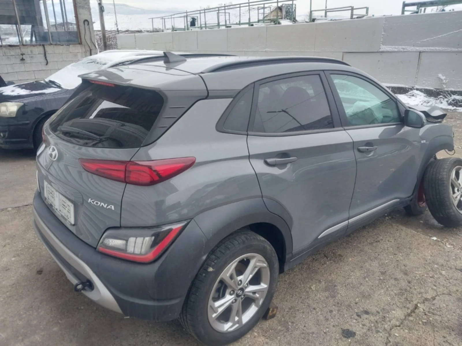 Hyundai Kona 1.0i hibrido - изображение 4