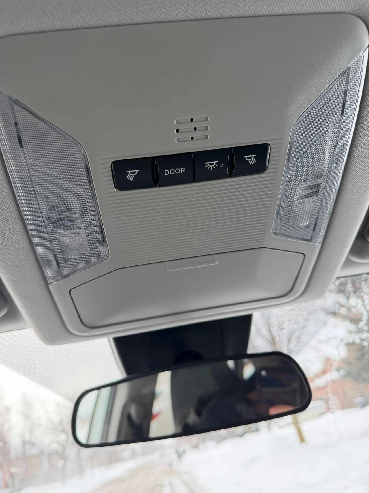 Toyota Rav4 LE AWD * ГЛАВНО ПРЕДСТАВИТЕЛСТВО* , снимка 11 - Автомобили и джипове - 54137660